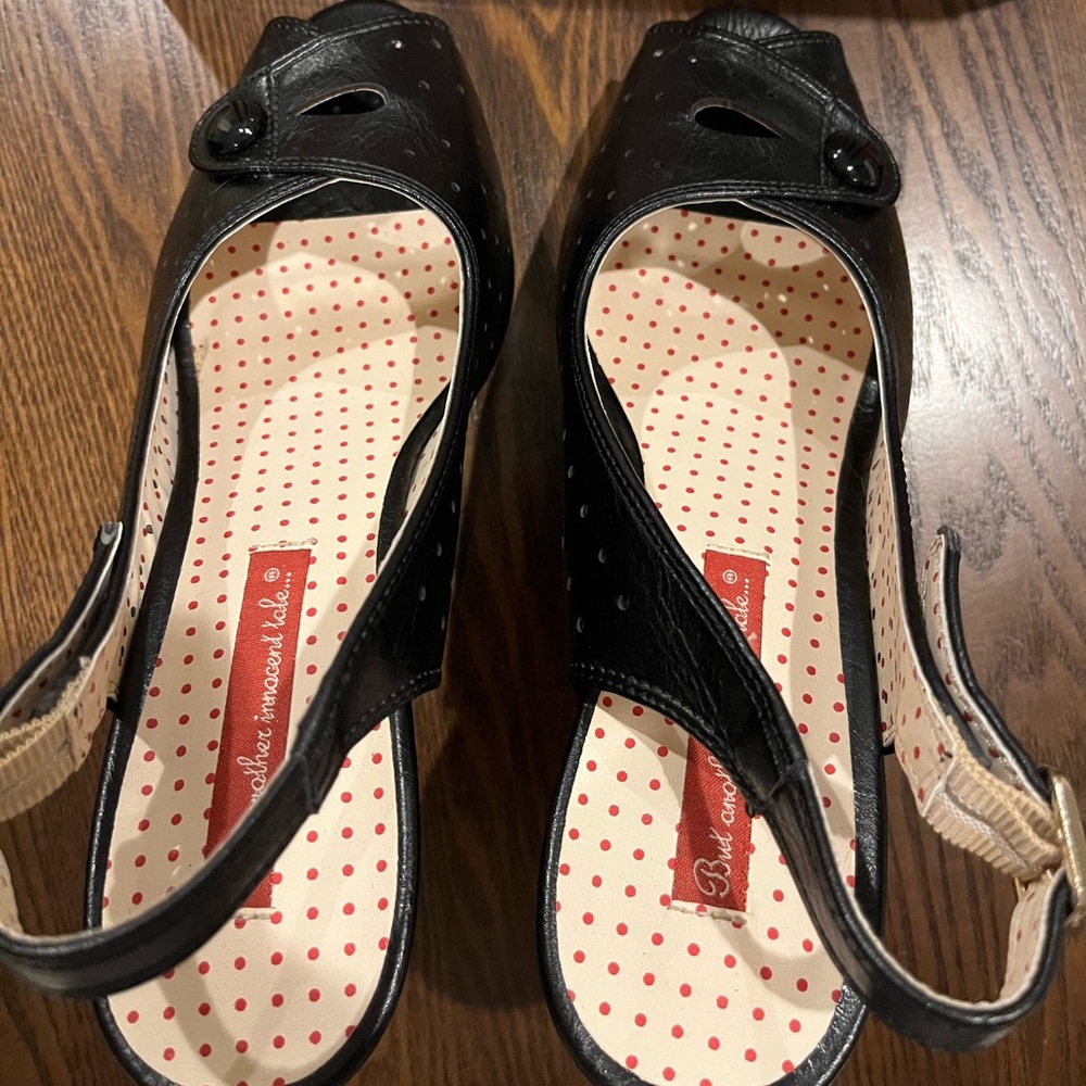 Bait Lydia Style Slingback Heels in Black - Picture 5 of 6